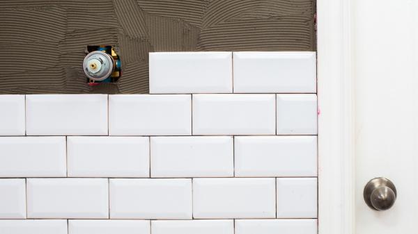White Subway Tiles with Proper Firmness