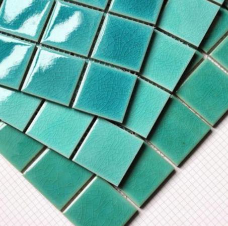 3 Advantages of Small Ceramic Tiles for Swimming Pools